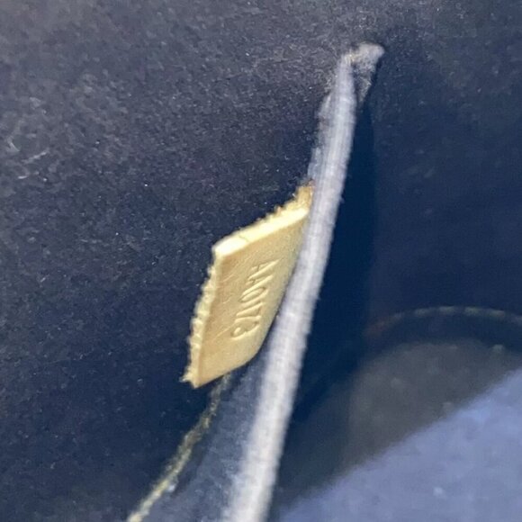 100% Authentic LOUIS VUITTON Alma BB Amarante Monogram Vernis Handbag 685-082924 - Picture 13 of 14